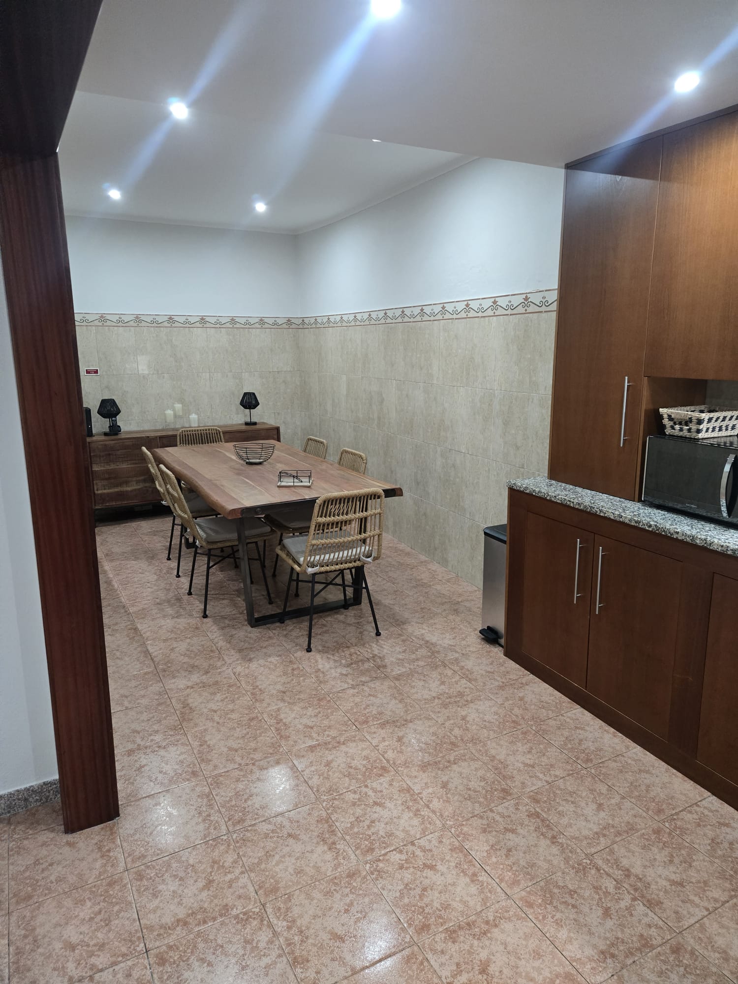 Cuisine et salle à manger, vue 3